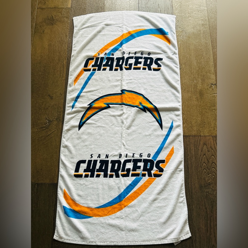 ⚡️San Diego Chargers beach towel - Picture 6 of 6